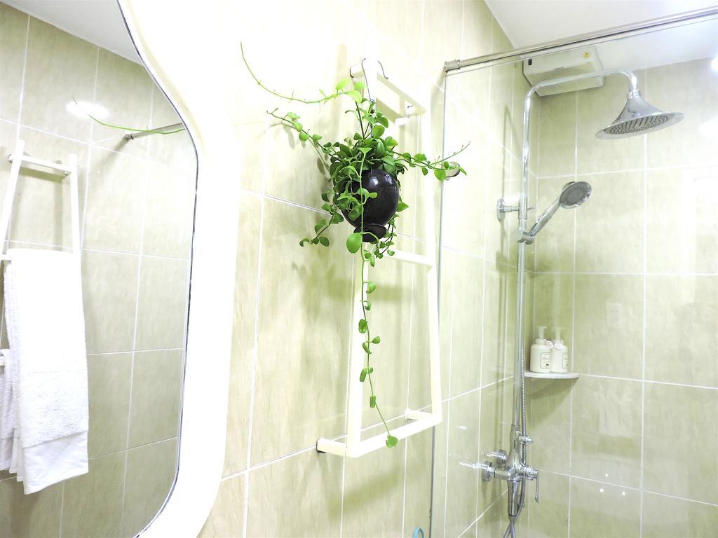 Chez Lotus Hotel TP. Hồ Chí Minh Ngoại thất bức ảnh